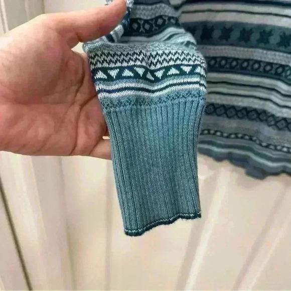 Eddie Bauer Blue Fair Isle Print 1/4 Zip Pullover Sweater Ladies size Medium - Picture 3 of 7